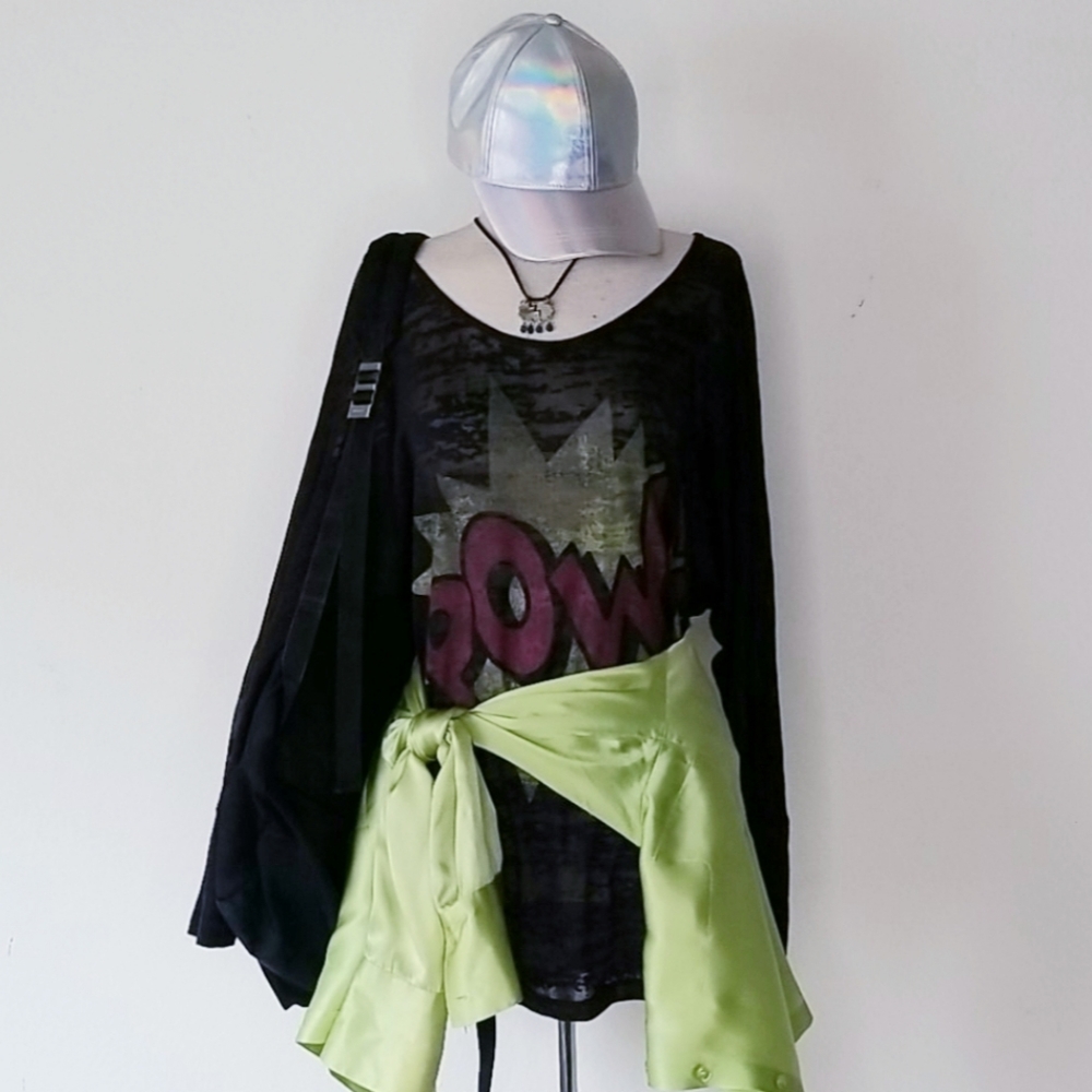 Stranded POW! ⚡ Top - Picture 5 of 8